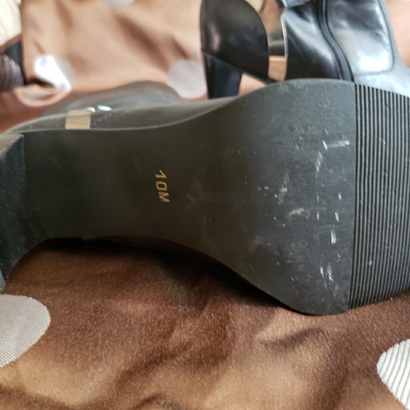 Booties - Picture 3 of 3